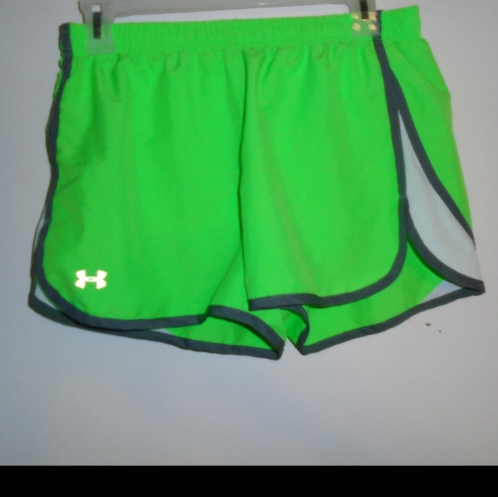 Under Armour Heat Gear Lime Green Fitted Shorts M